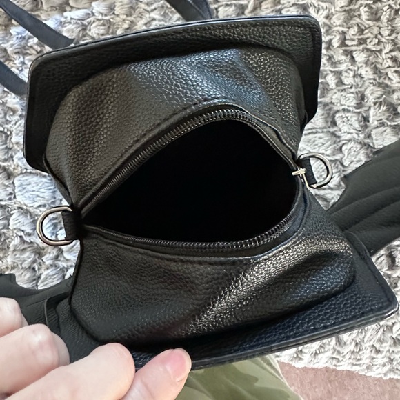NWOT Gothic bat coffin purse bag - Picture 4 of 6